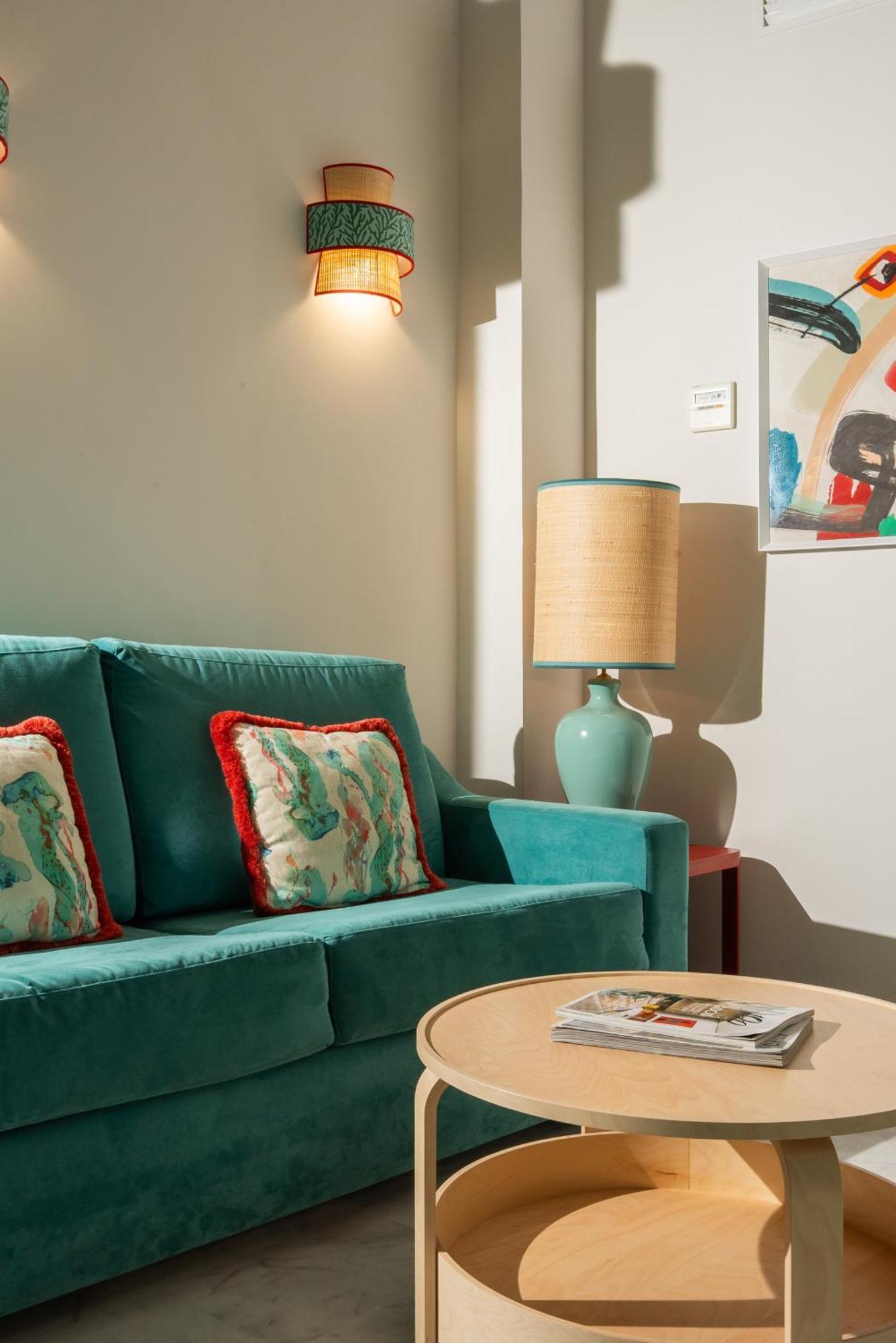 Smartr Sevilla Las Duenas Room photo