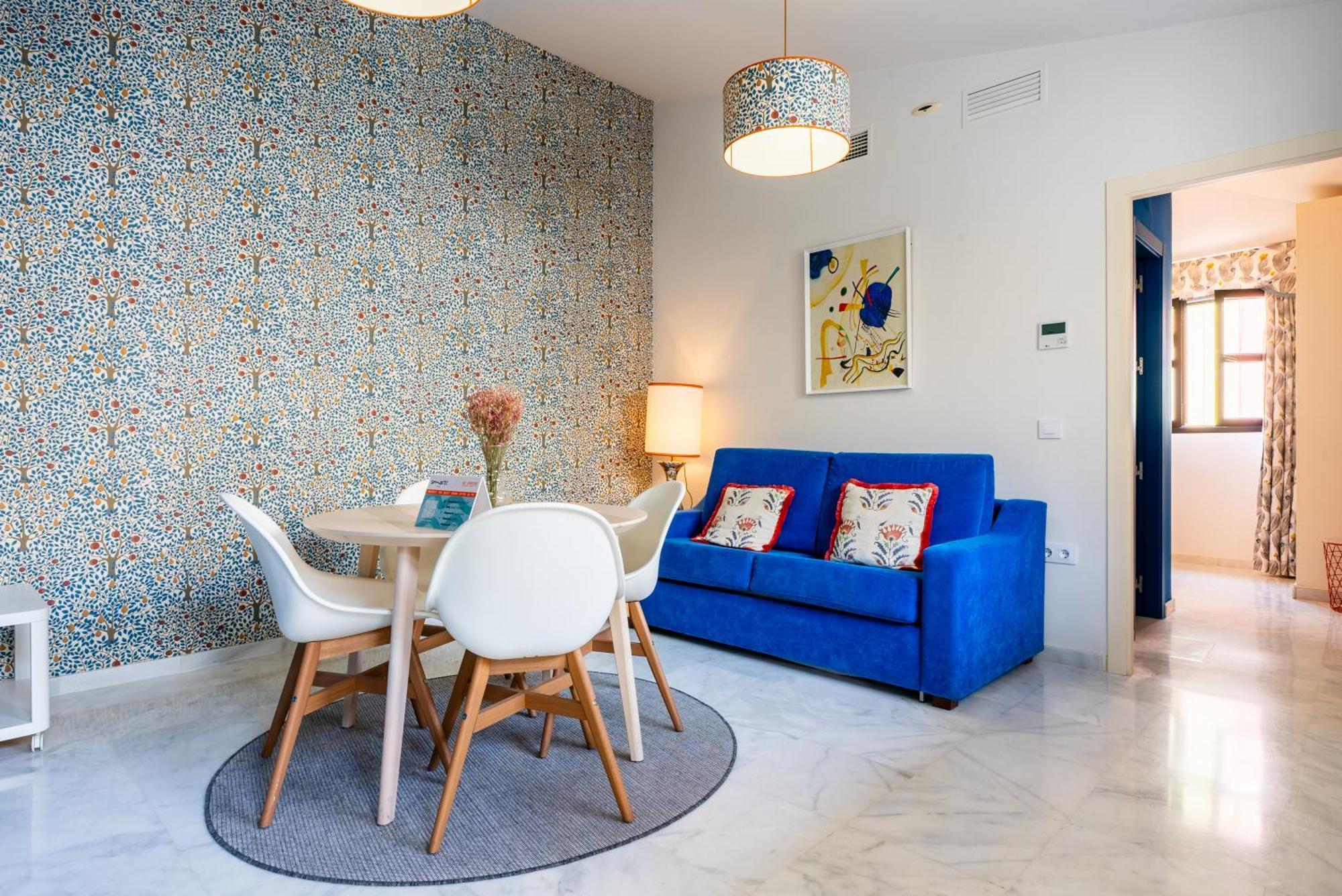 Smartr Sevilla Las Duenas Room photo